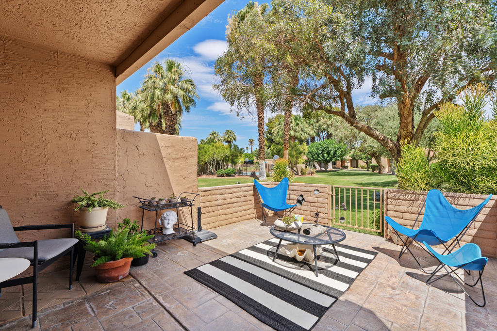 2557 N Whitewater Drive B