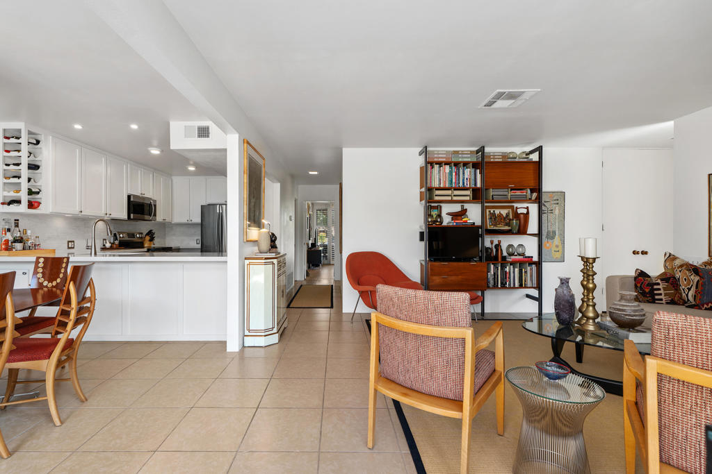 2557 N Whitewater Drive B