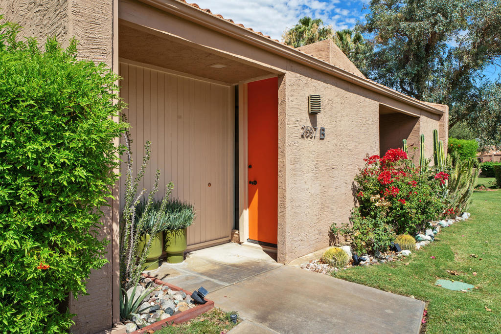 2557 N Whitewater Drive B