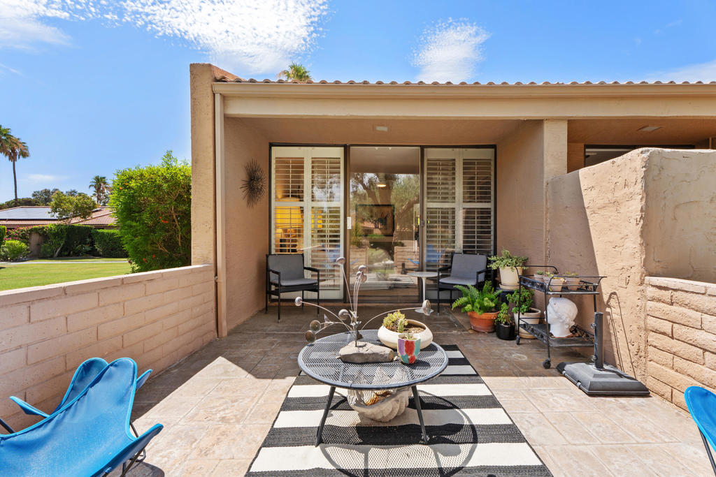 2557 N Whitewater Drive B