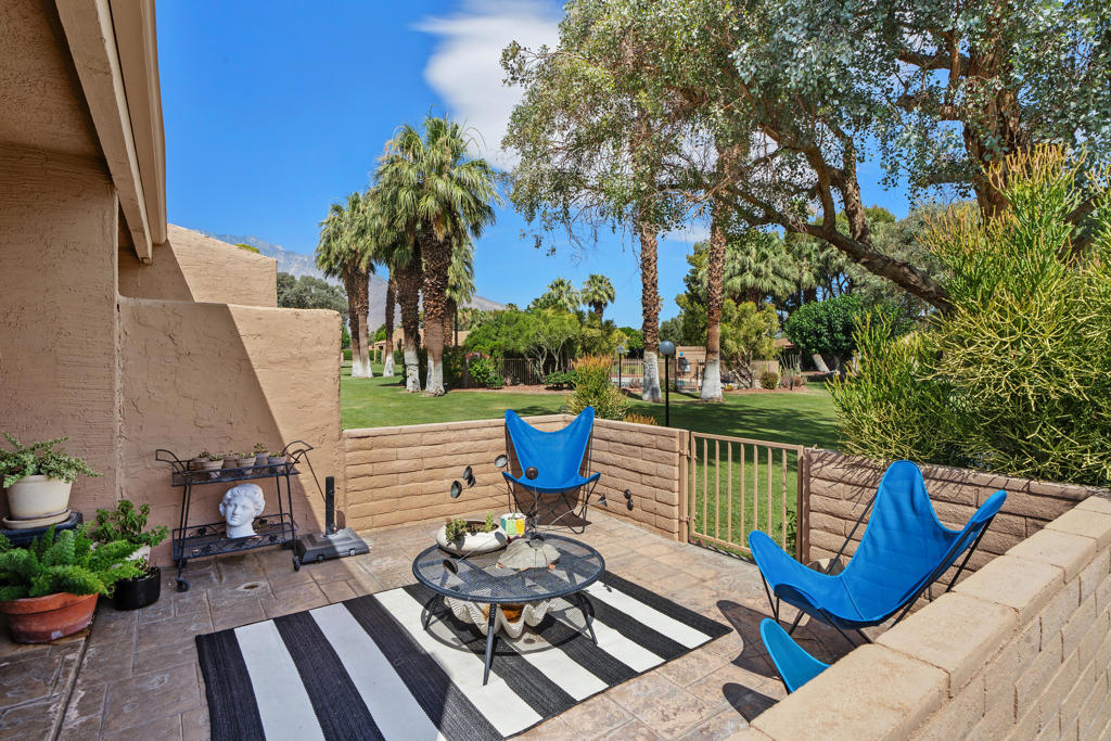 2557 N Whitewater Drive B