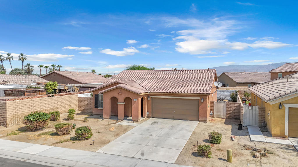 84062 Huntington Avenue