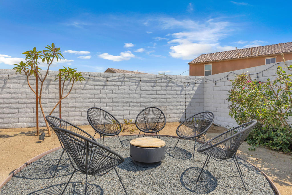 84062 Huntington Avenue