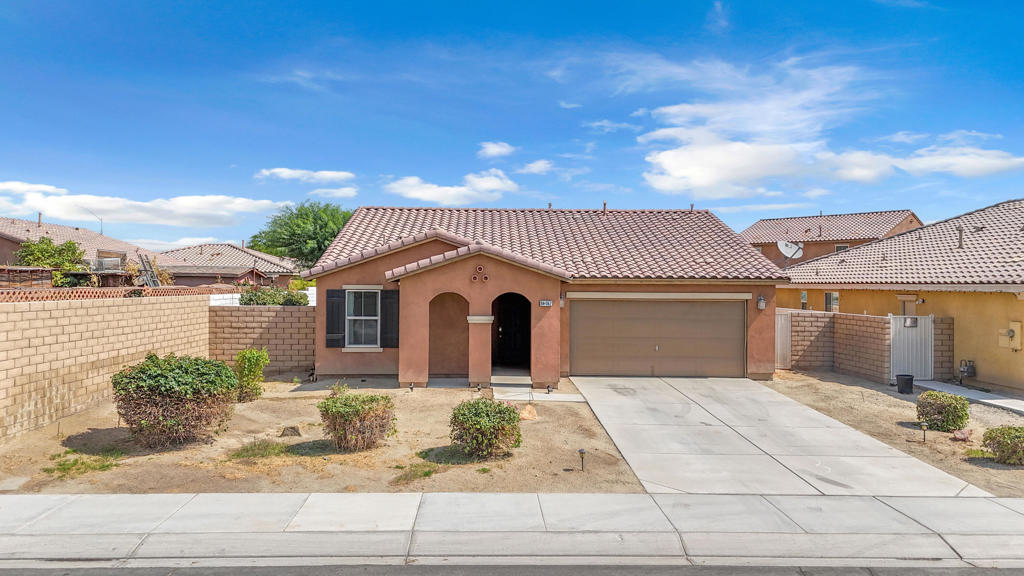 84062 Huntington Avenue