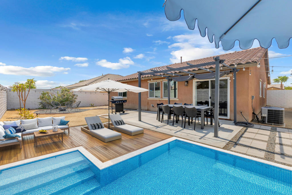 84062 Huntington Avenue