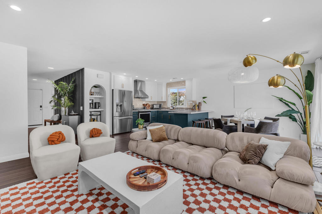 84062 Huntington Avenue