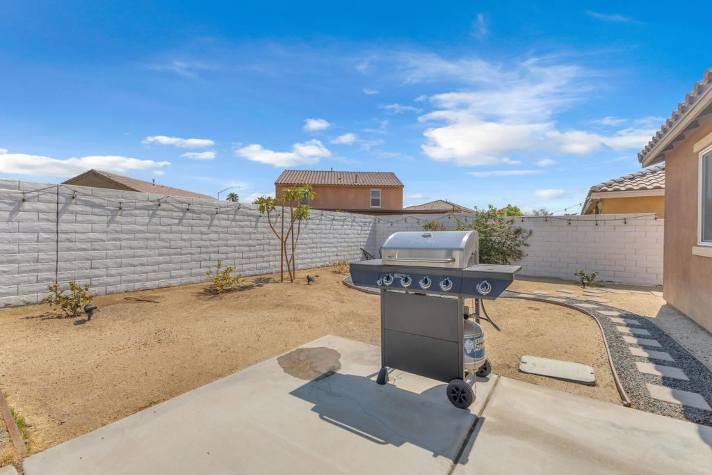 84062 Huntington Avenue