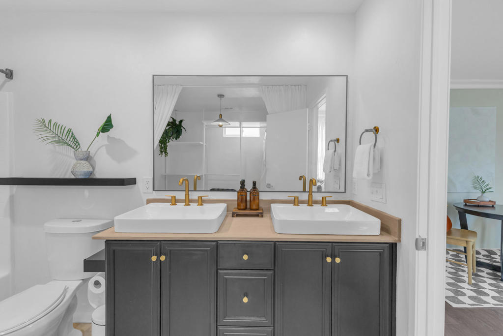 84062 Huntington Avenue