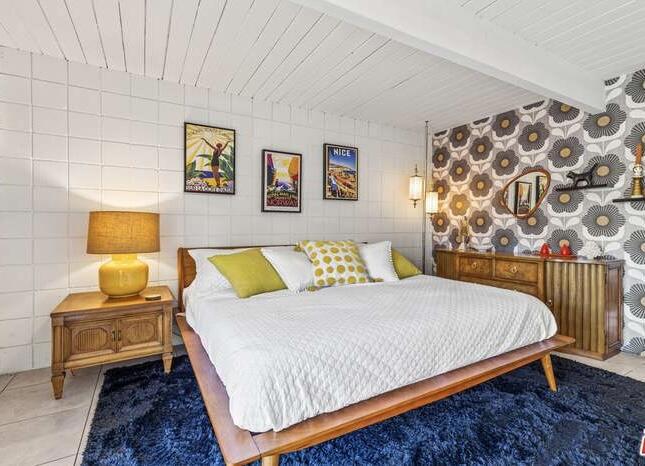 161 Sandpiper Street