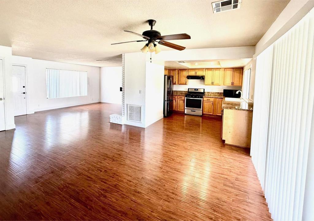 64501 Spyglass Avenue