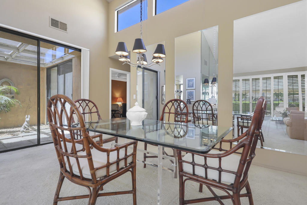 251 Calle Del Verano