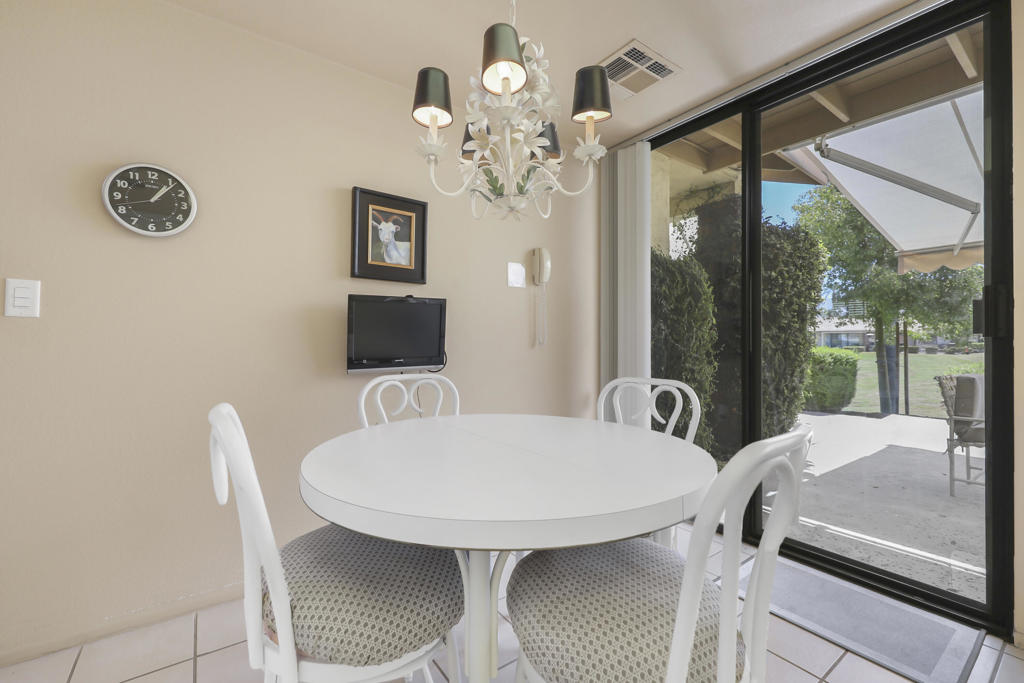 251 Calle Del Verano