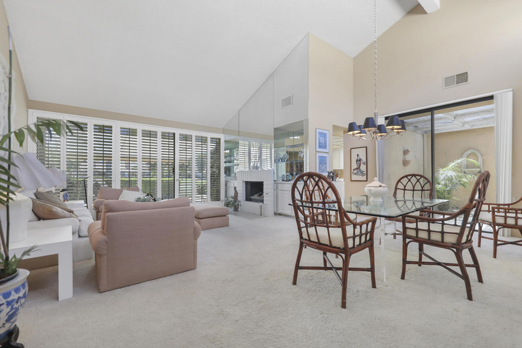 251 Calle Del Verano