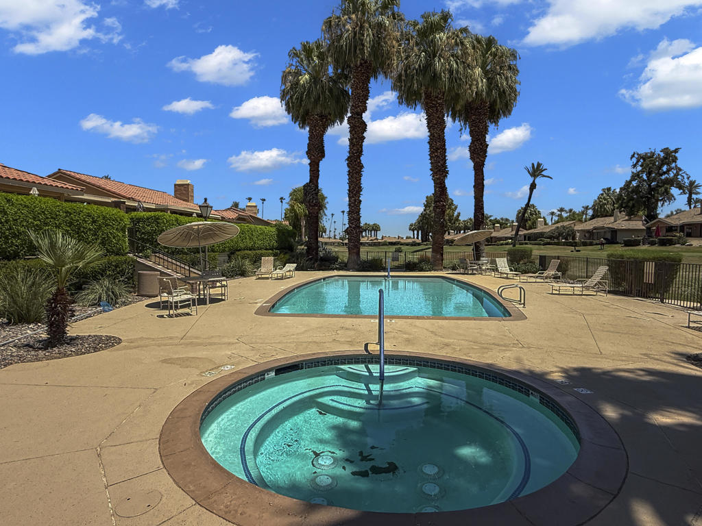 251 Calle Del Verano