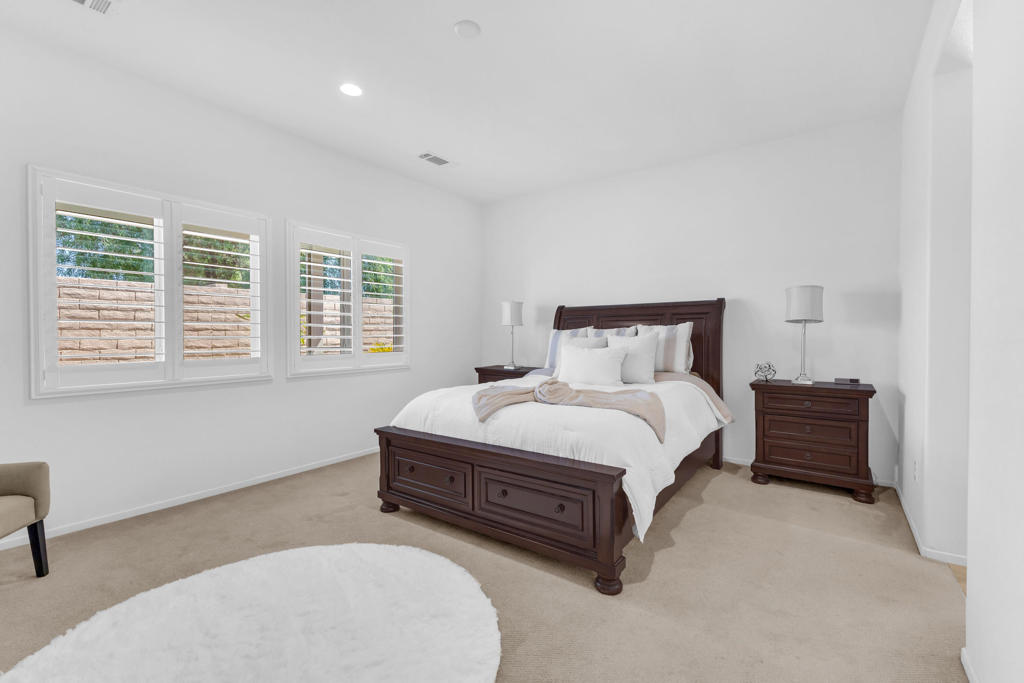 42525 Saragoza Court