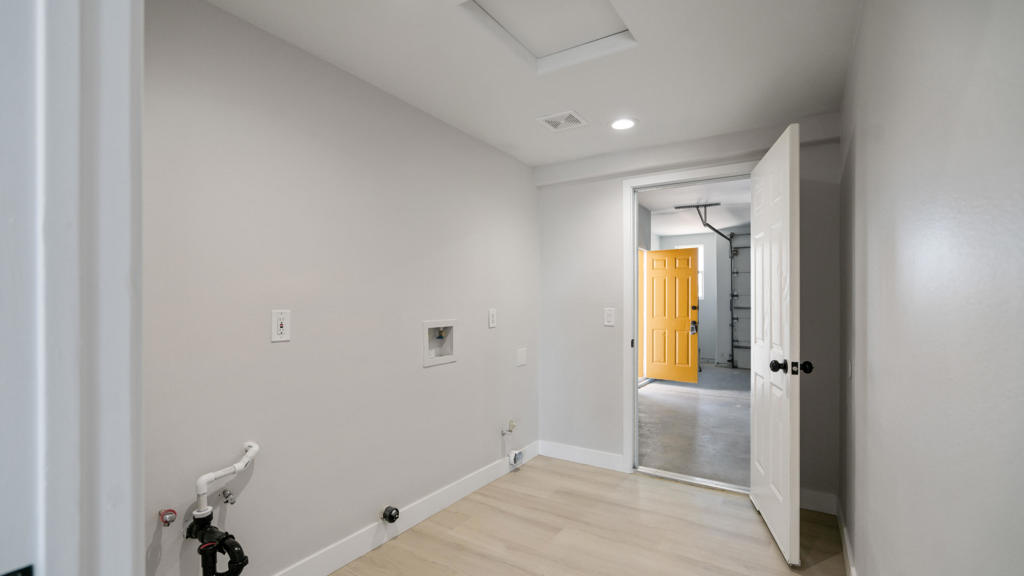 67715 Broken Arrow Lane