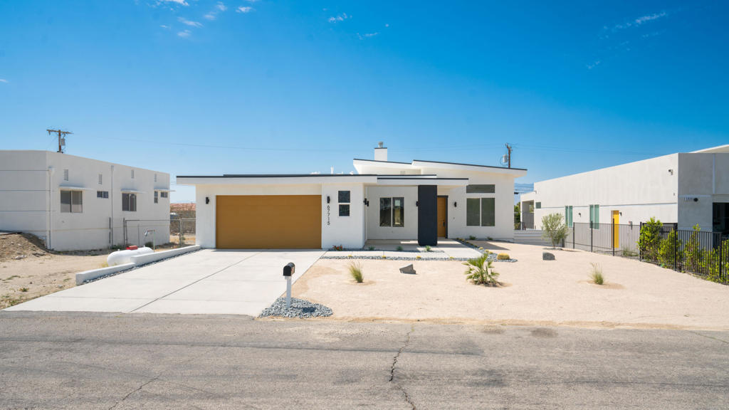 67715 Broken Arrow Lane