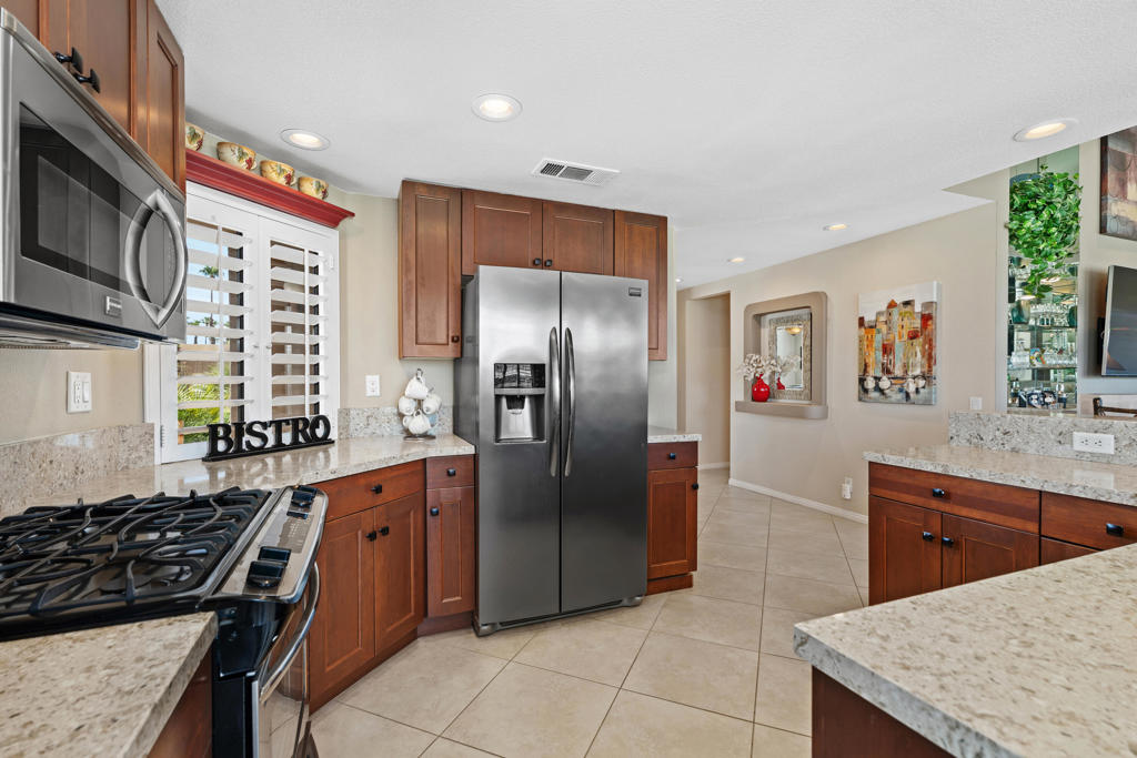 76662 Daffodil Drive