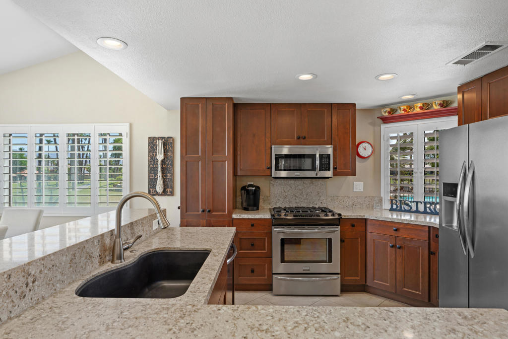 76662 Daffodil Drive