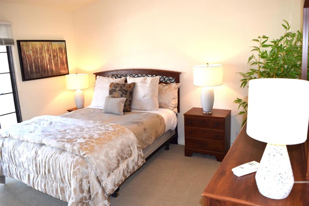 505 S Farrell Drive Q104