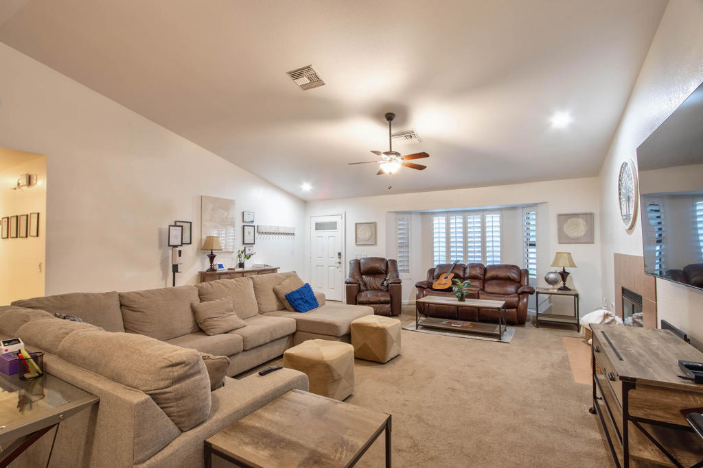 29660 Avenida La Vista Vista