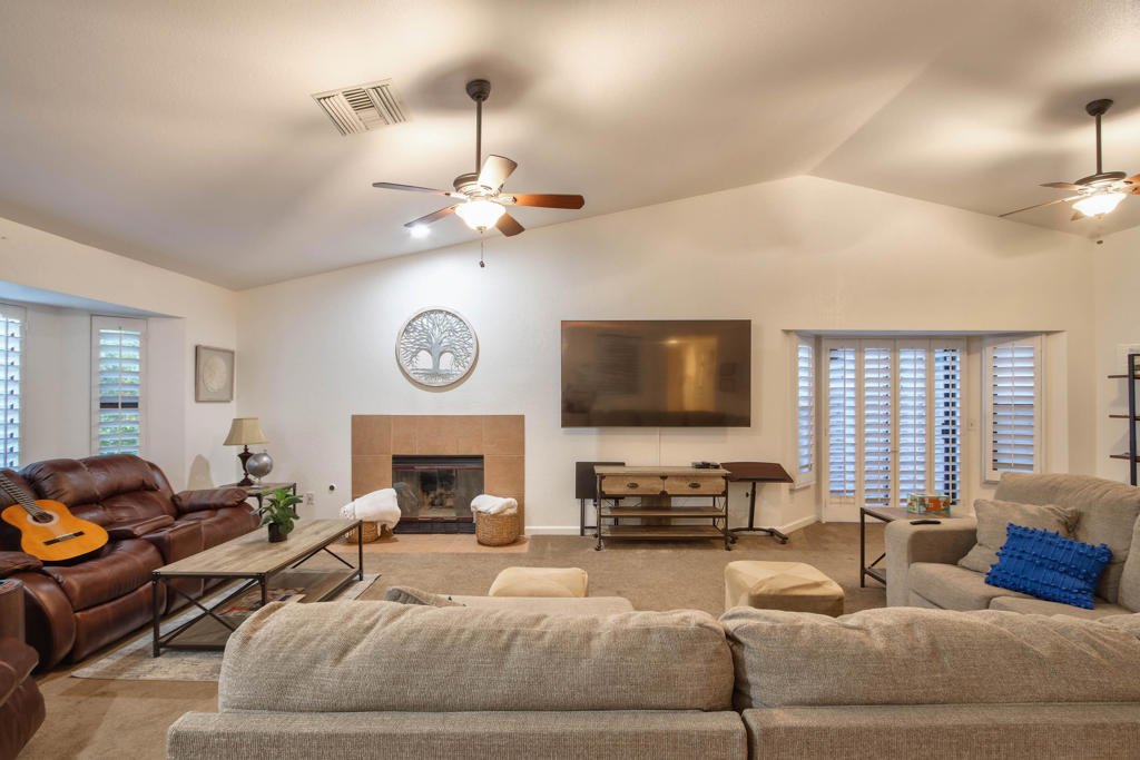 29660 Avenida La Vista Vista