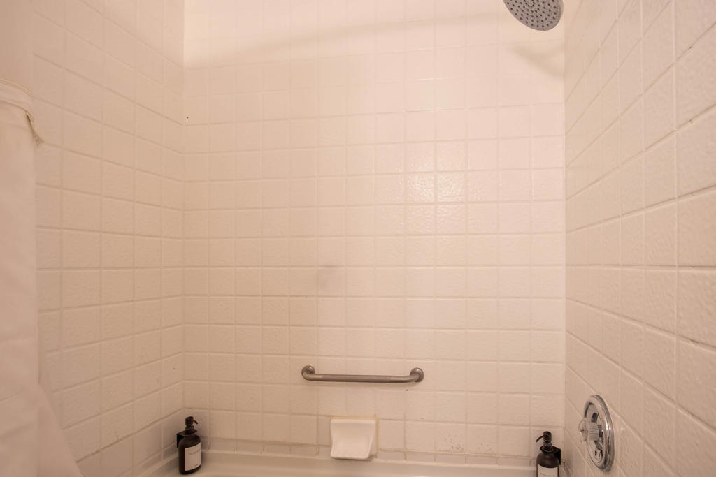 29660 Avenida La Vista Vista