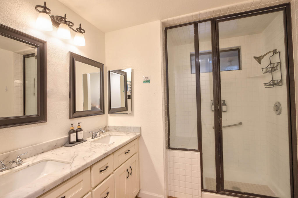 29660 Avenida La Vista Vista