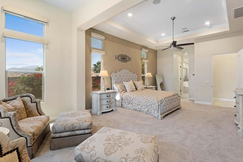 54900 Damascus Drive