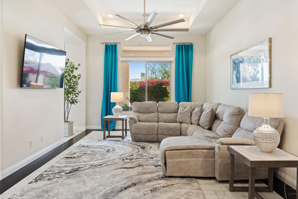 54900 Damascus Drive