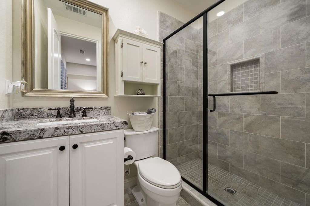 54900 Damascus Drive