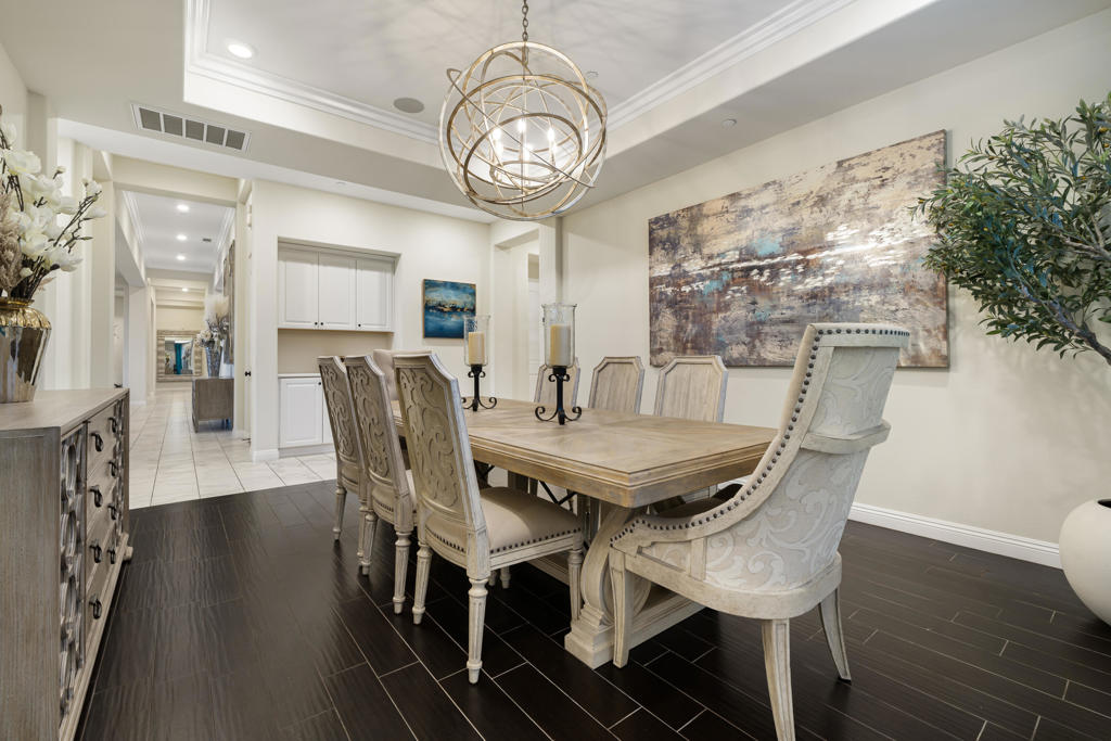 54900 Damascus Drive