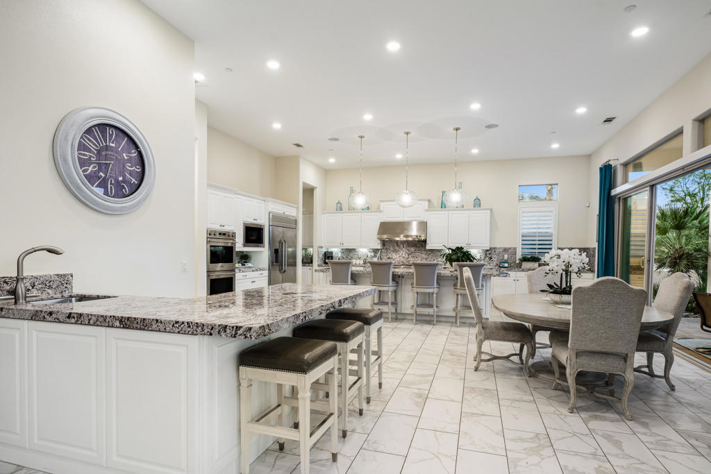 54900 Damascus Drive