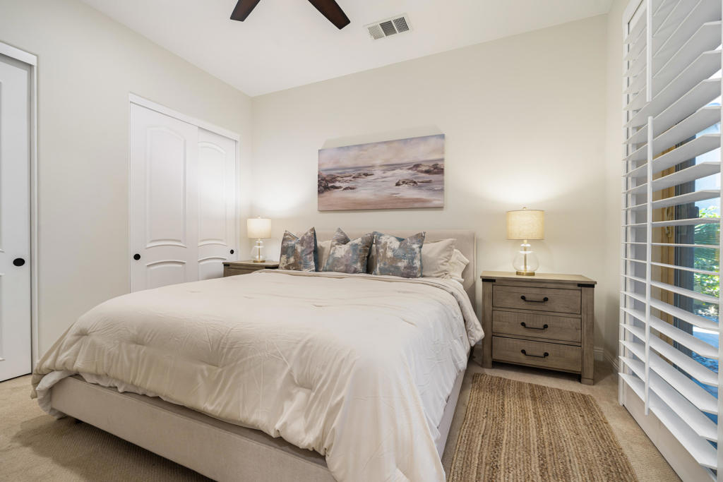 54900 Damascus Drive