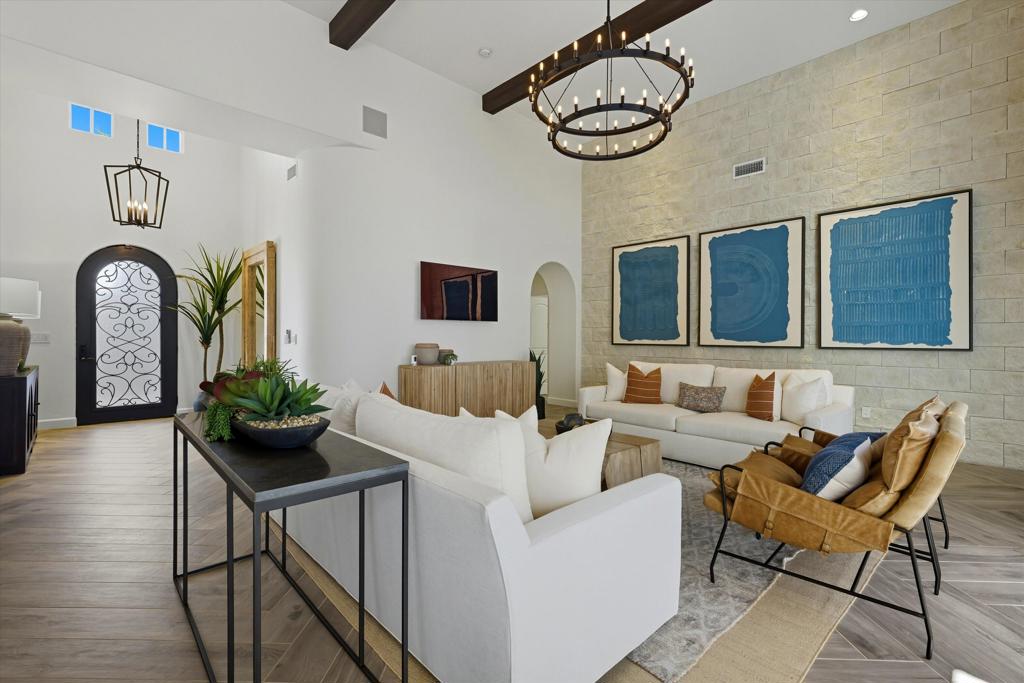 81375 National Drive