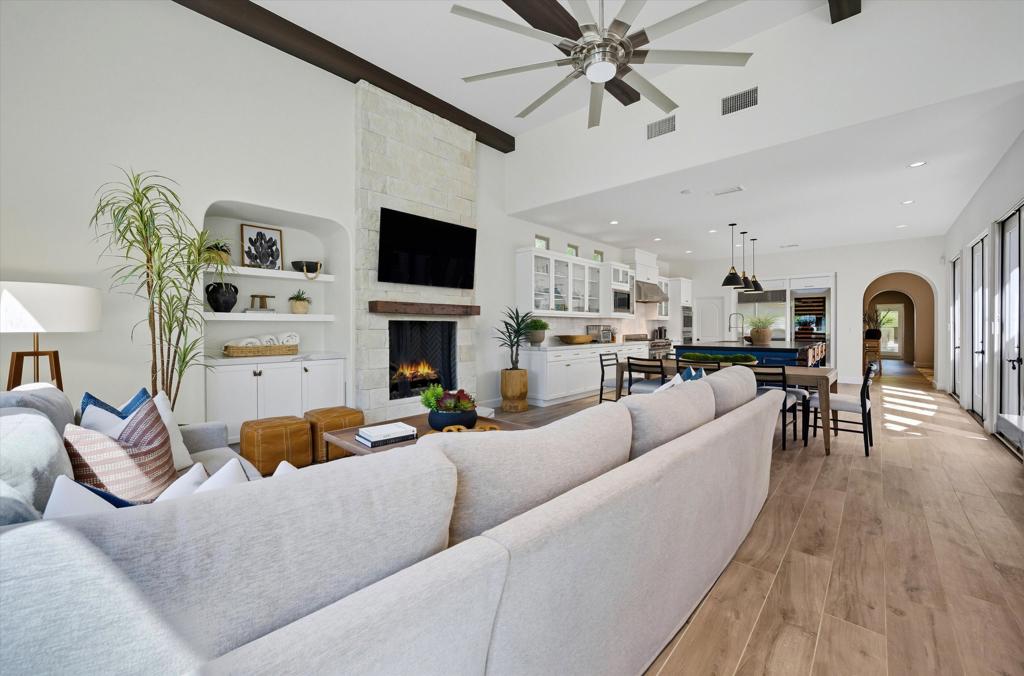 81375 National Drive