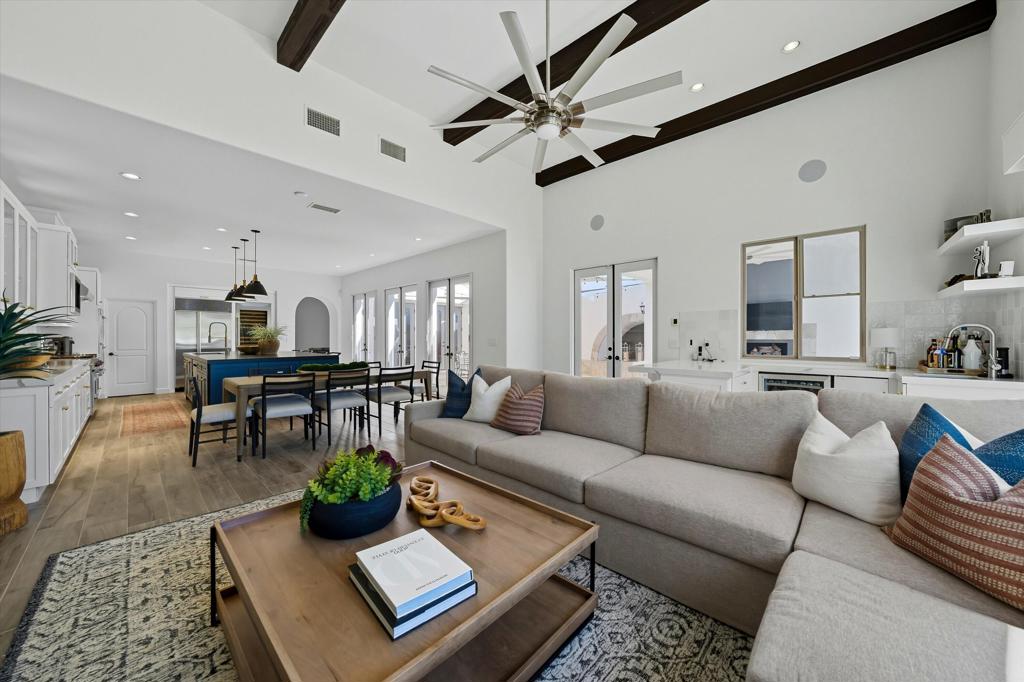 81375 National Drive