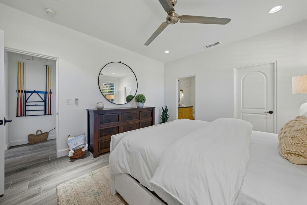 81375 National Drive