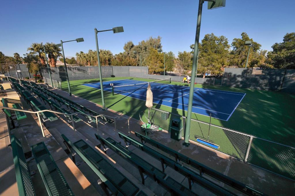 81945 Golden Star Way