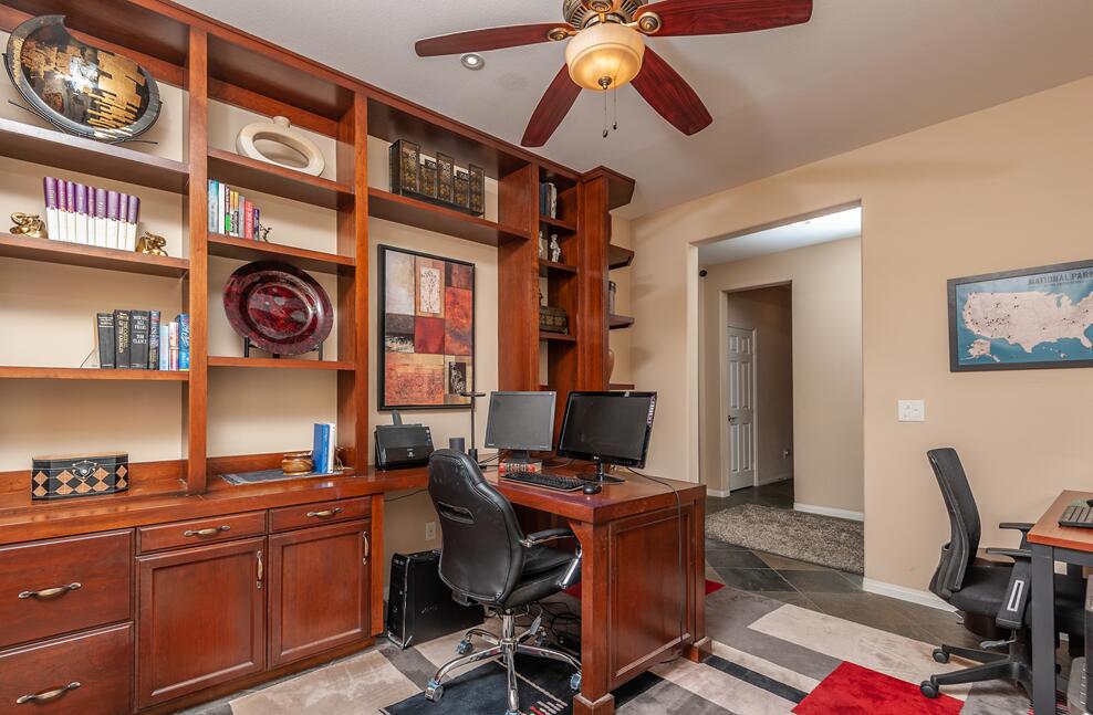 81945 Golden Star Way