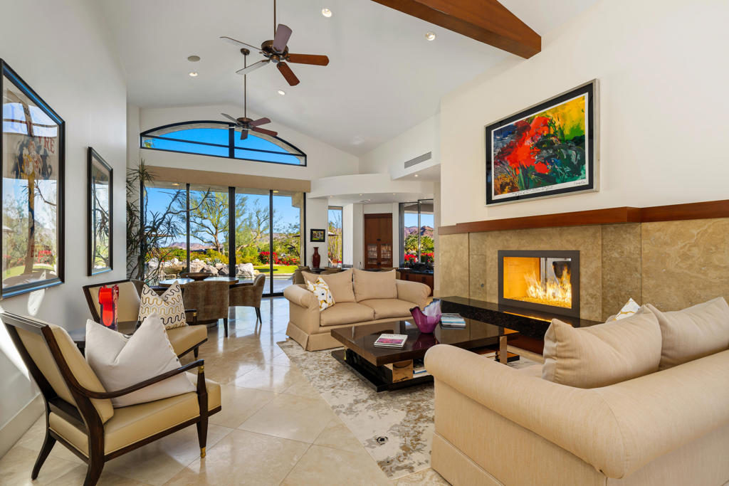 950 Andreas Canyon Drive