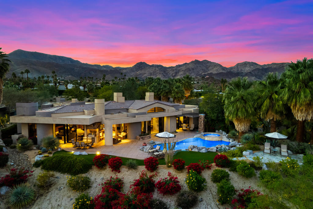 950 Andreas Canyon Drive