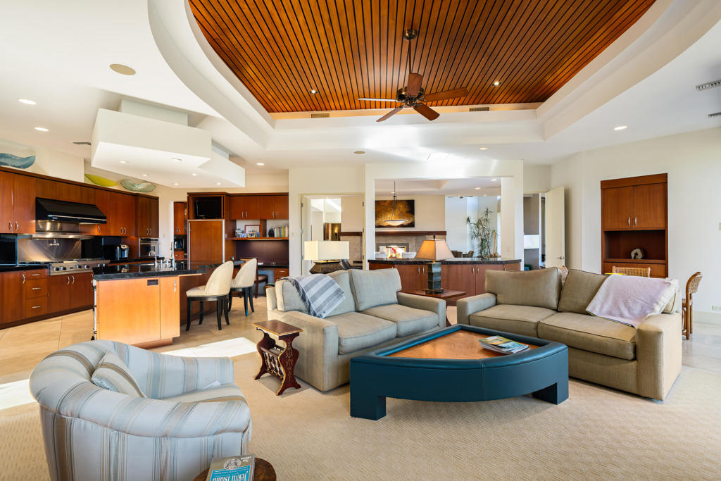 950 Andreas Canyon Drive