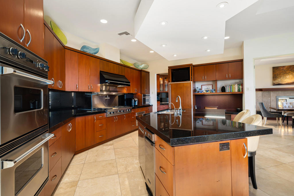 950 Andreas Canyon Drive