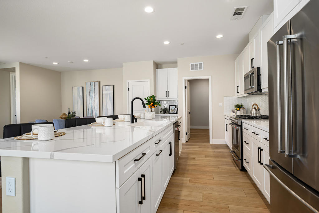 51620 Sidewinder Drive