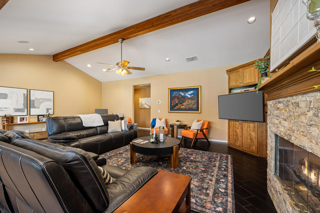 43153 Moore Circle
