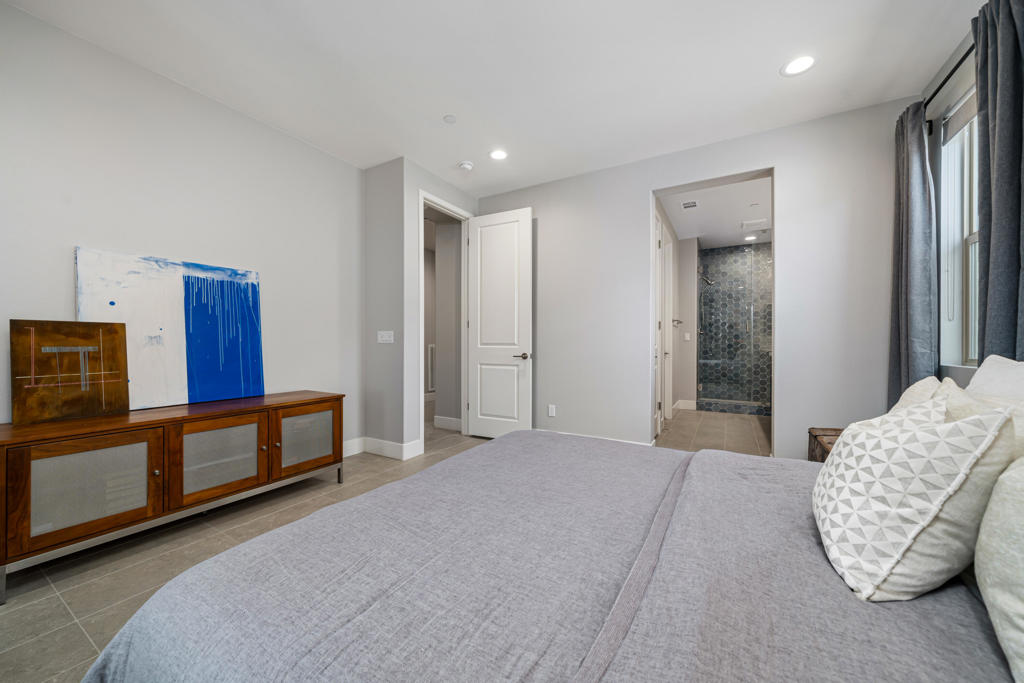 51315 Pinnacle Vista Drive