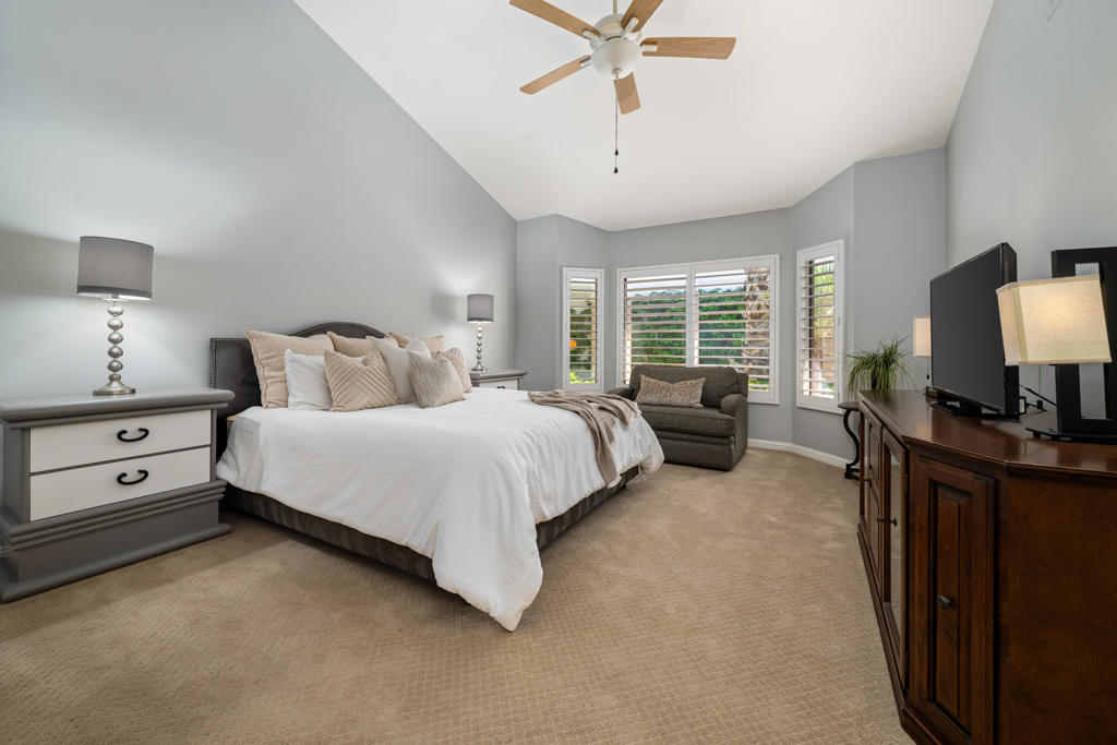 55395 Southern Hills