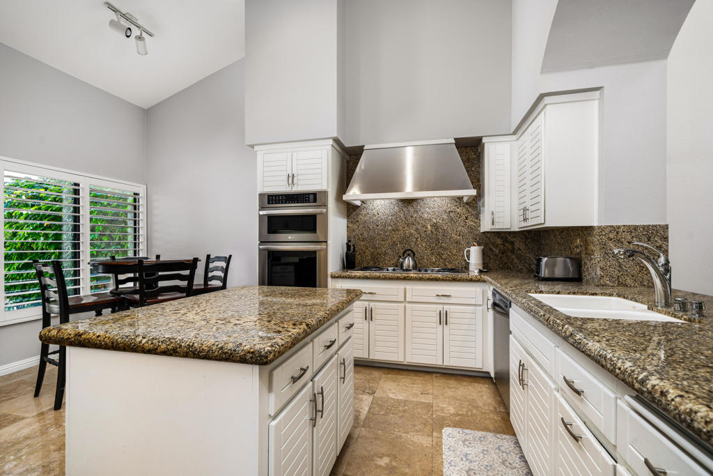 55395 Southern Hills