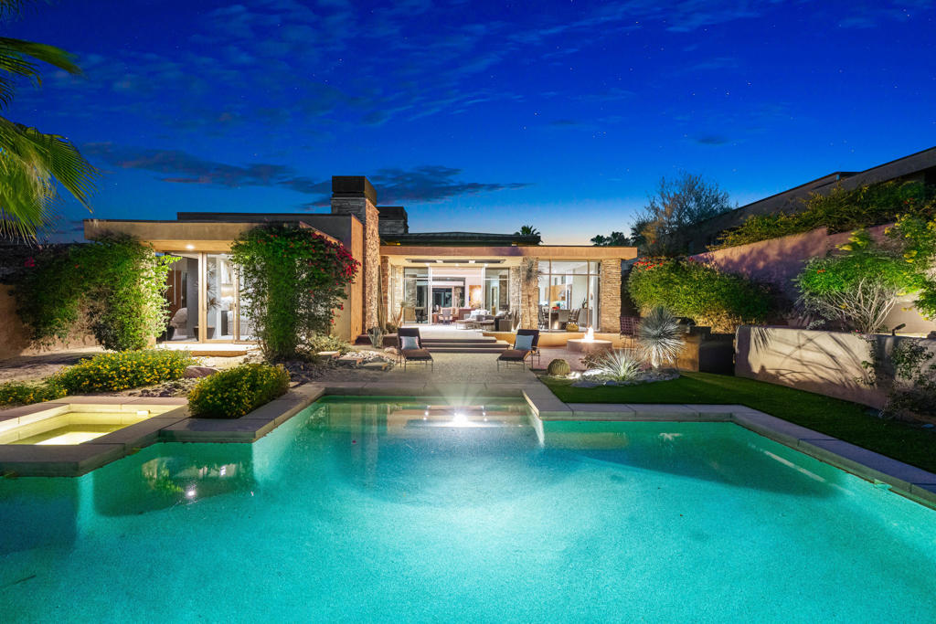 1134 Lake Vista